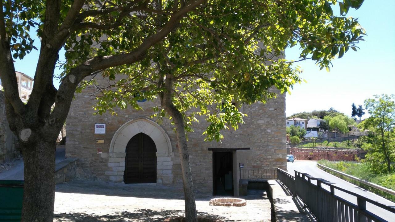 Albergue De Benabarre-Calumet المظهر الخارجي الصورة